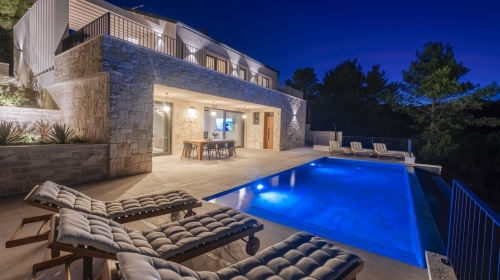 IŽ | SAVRŠENA MODERNA VILA | NOVOGRADNJA | 294 m2