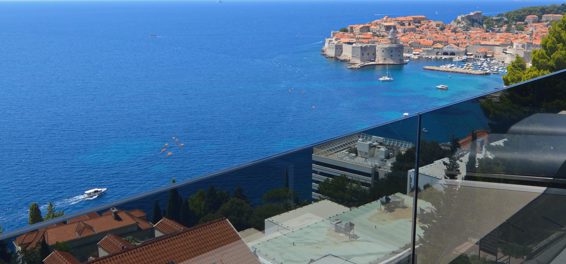 SVIJET BESKOMPROMISNOG LUKSUZA NUDI STAN U DUBROVNIKU!  
